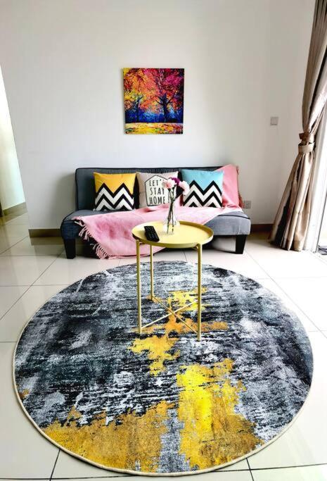 Town Area Twin Galaxy 2br 7pax Netflix!!by Apartemen