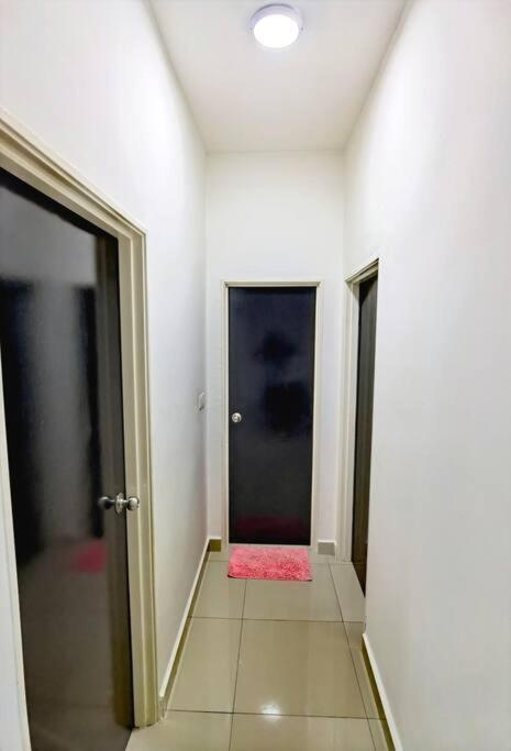 Apartemen Town Area Twin Galaxy 2br 7pax Netflix!!by *