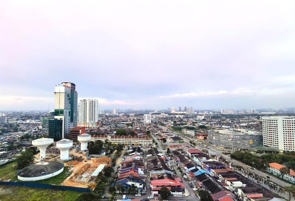 Town Area Twin Galaxy 2br 7pax Netflix!!by