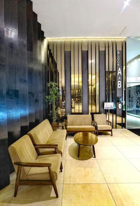 Apartemen Town Area Twin Galaxy 2br 7pax Netflix!!by *