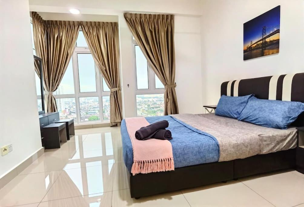 Town Area Twin Galaxy 2br 7pax Netflix!!by Johor Bahru