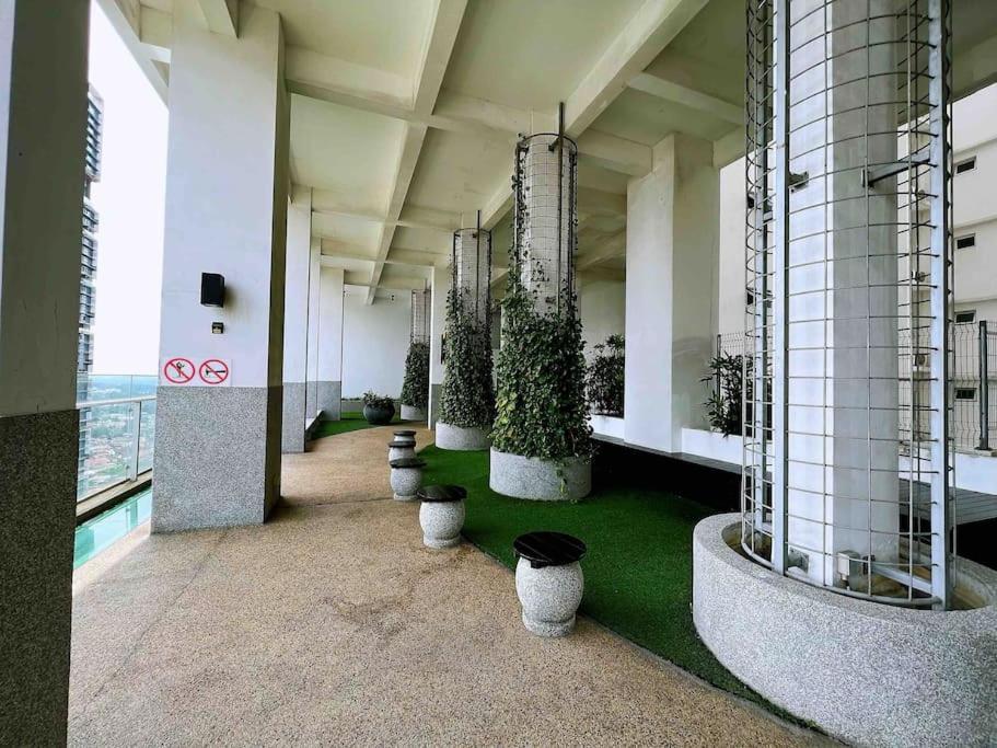 Town Area Twin Galaxy 2br 7pax Netflix!!by Apartemen