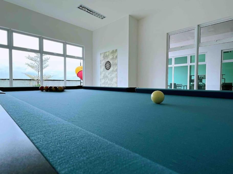 Town Area Twin Galaxy 2br 7pax Netflix!!by Apartemen *
